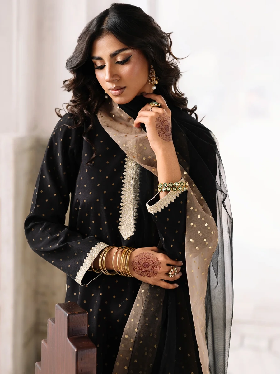 EMBROIDRED 3 PC SUIT
