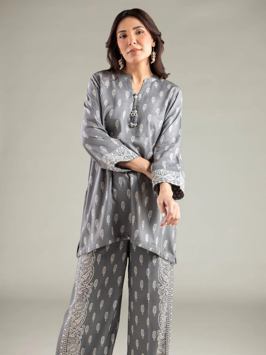 V-NECK KURTA